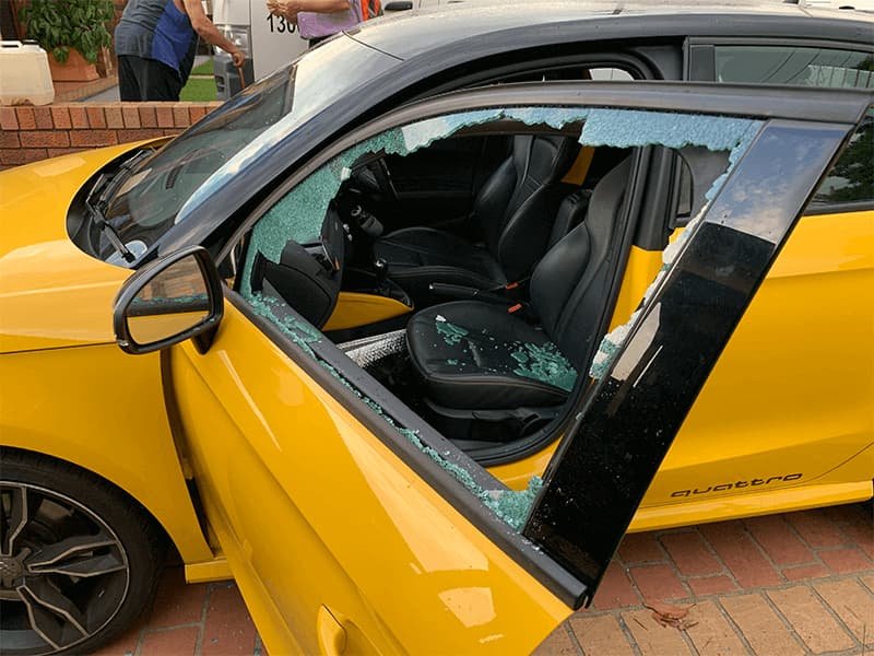 Windshield repair In Dubai